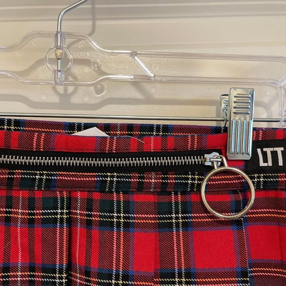Red Plaid Mini Skirt - Picture 3 of 5
